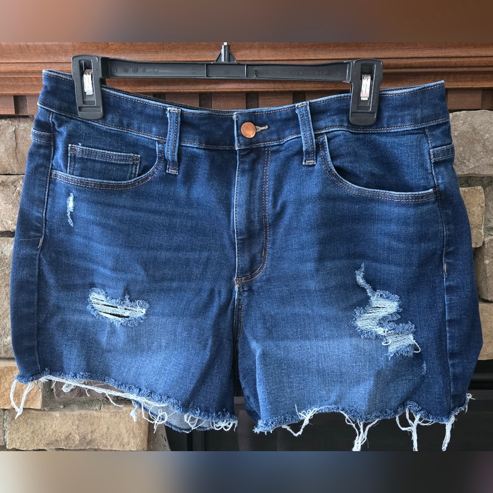 Universal Thread Blue Jean Shorts Distressed Frayed Hem
